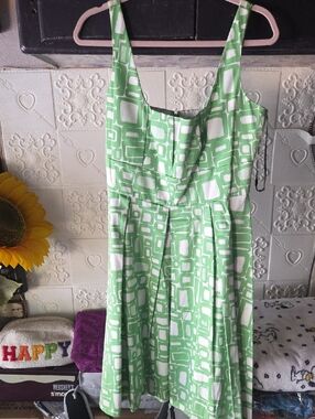 Calvin Klein Green and White Geometric Midi Dress